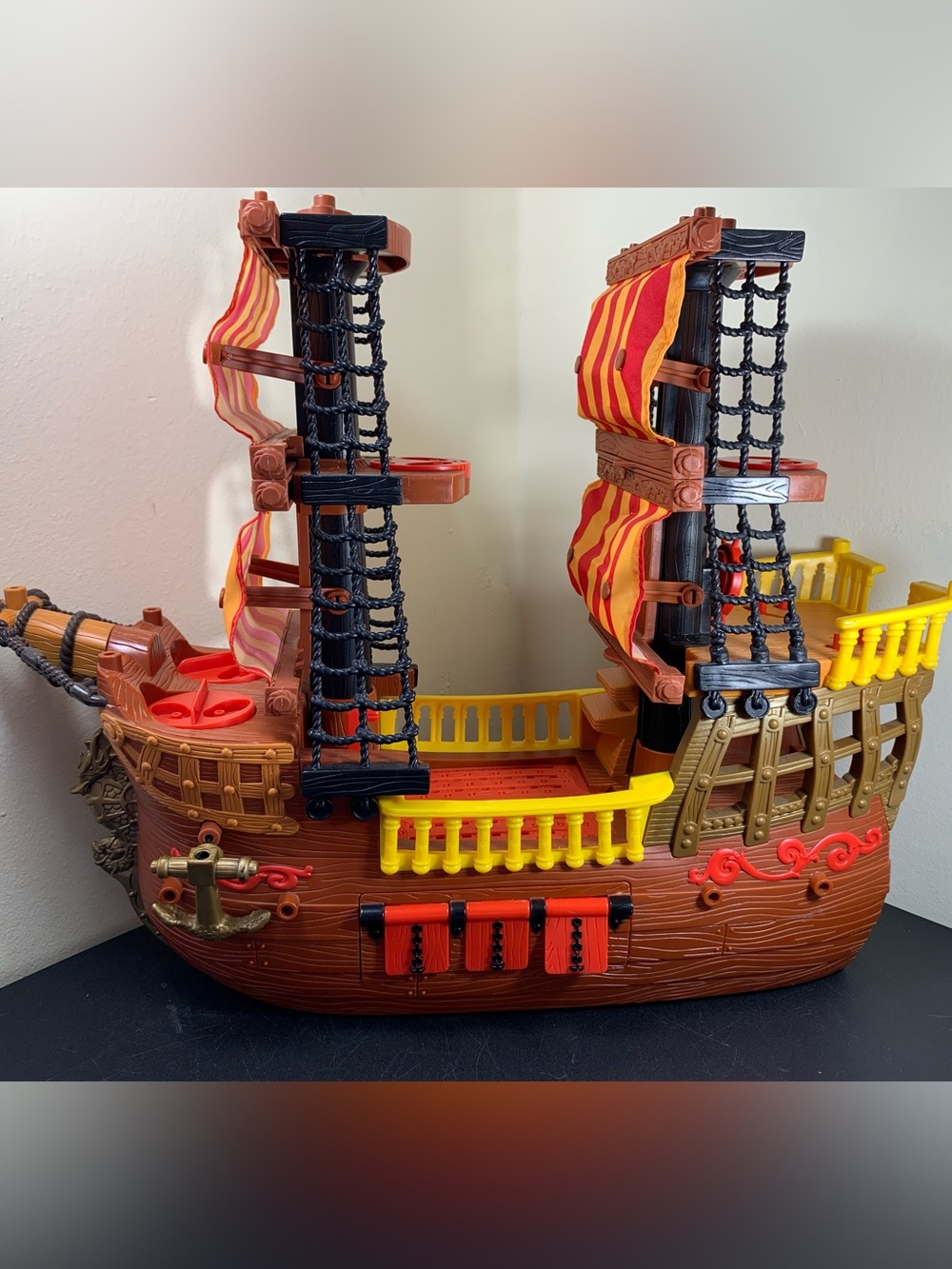 Fisher Price/Mattel (2006) Imaginext Adventure Pirate Ship Good Conditio